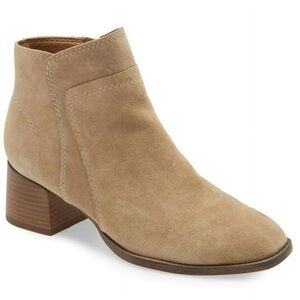 Lucky Brand Lilka Tan Suede Ankle Booties Size 6
